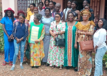 Les femmes professionnelles des médias observent une journée de réflexion sur leurs droits 