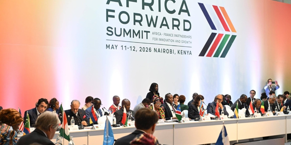 « Africa Forward » : Quand la France tente de soigner son image en Afrique