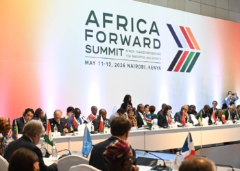 « Africa Forward » : Quand la France tente de soigner son image en Afrique