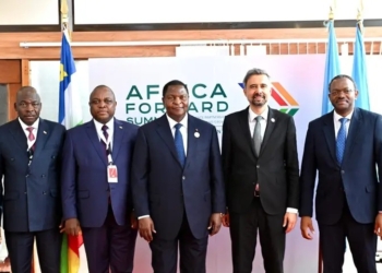 Le sommet France-Afrique, dit « Africa Forward », un coup d’épée dans l’eau