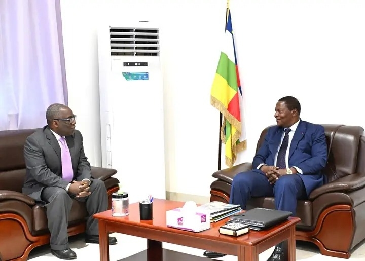 Le président Touadéra échange avec un expert de l’ONU sur les défis des droits de droits de l’Homme en RCA