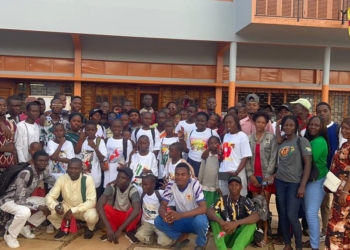 Les étudiants de la Maison russe en RCA célèbrent la Journée internationale des musées par une excursion éducative.