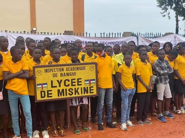 L’AFSMICA initie les jeunes filles de la série scientifique à s’intéresser plus dans le métier des mines et de la géologie
