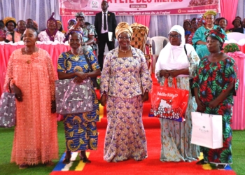 La Première Dame Brigitte Touadéra a célébré la fête des mères avec les femmes de Centrafrique  