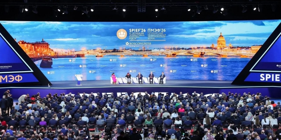 Des représentants de 142 pays du monde ont participé au Forum économique international de Saint-Pétersbourg (SPIEF) en 2026. Certains prévoient une prochaine expansion de la coopération avec la Russie, d’autres un dégel des relations.
