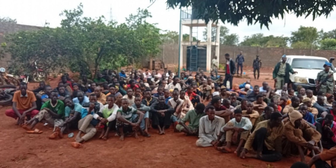 Route de Boali : à Djabarouna, PK 45 plus de 200 personnes interpellées suite d’une vaste opération sécuritaire