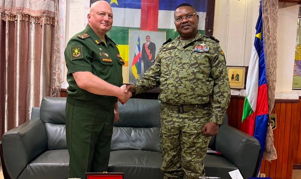 Le Chef de Mission militaire Adjoint RusseColonel Sergueï Baidov en visite à Bangui