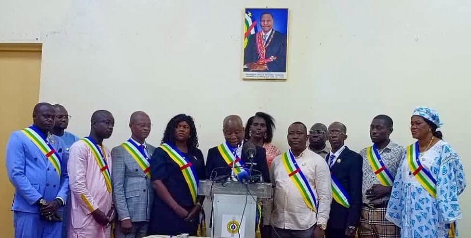 Des députés de la Région du Haut-Oubangui exigent la libération sans conditions des personnes prises en otages