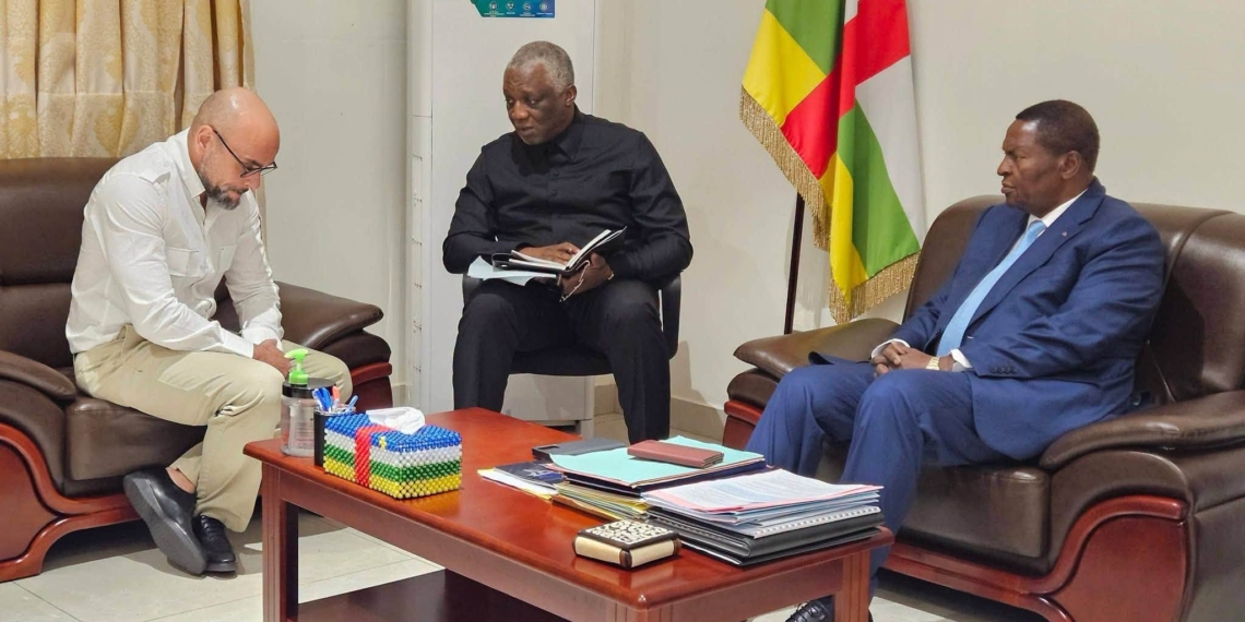 Le Président Touadéra reçoit une délégation Suisse à Bangui