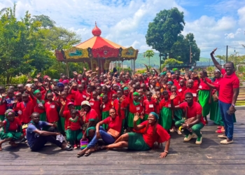 La Journée Internationale de l’Amitié célébrée avec les enfants de l’église Apostolique de Fatima 1 à la Maison Russe de Bangui 