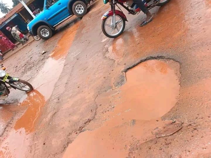   Bangui : les ruelles du 5e arrondissement se dégradent, les habitants réclament des travaux
