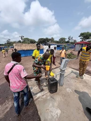 Cité Jean XXIII : les pannes de forages plongent les habitants dans la galère de l’eau potable