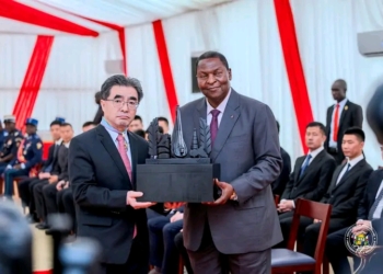 RCA : en fin de mission, l’ambassadeur de Chine Li Qinfeng élevé au grade de Commandeur