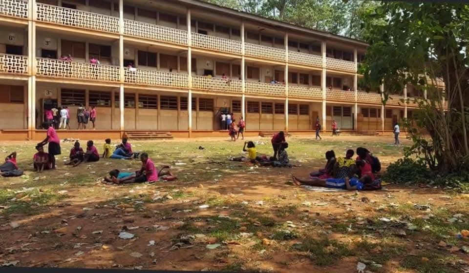Rentrée scolaire 2026-2027 : écoles dégradées, manque d’entretien… le défi du 21 septembre