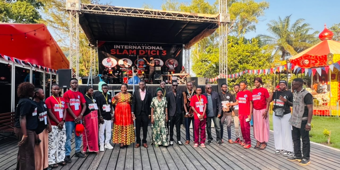 Festival international « Slam d’Ici » : à Bangui, la jeunesse fait de la parole une arme pour la paix
