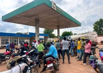 Hausse du carburant : le transport flambe à Bangui, le gouvernement interpellé sur la régulation du secteur