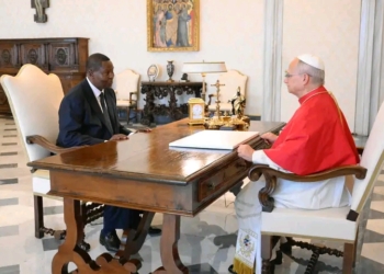 Touadéra reçu par le Pape Léon XIV au Vatican : une rencontre au cœur des relations RCA-Saint-Siège