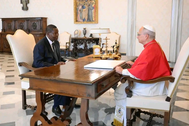 Touadéra reçu par le Pape Léon XIV au Vatican : une rencontre au cœur des relations RCA-Saint-Siège